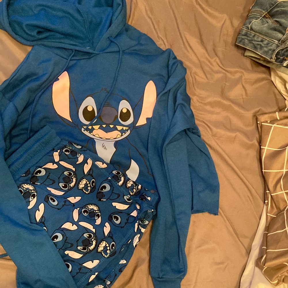 Stitch pj set